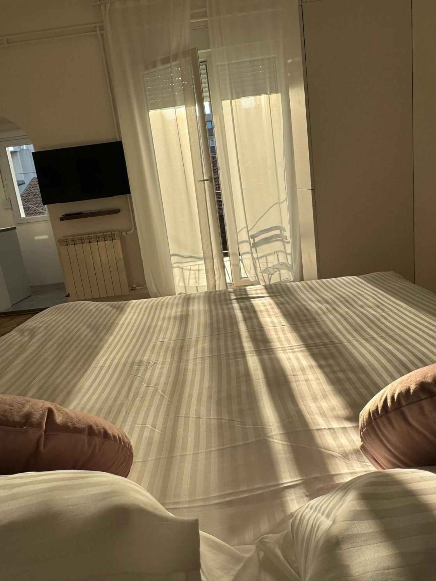 Balconia Sunny Apartment In Centre Of Belgrade Extérieur photo