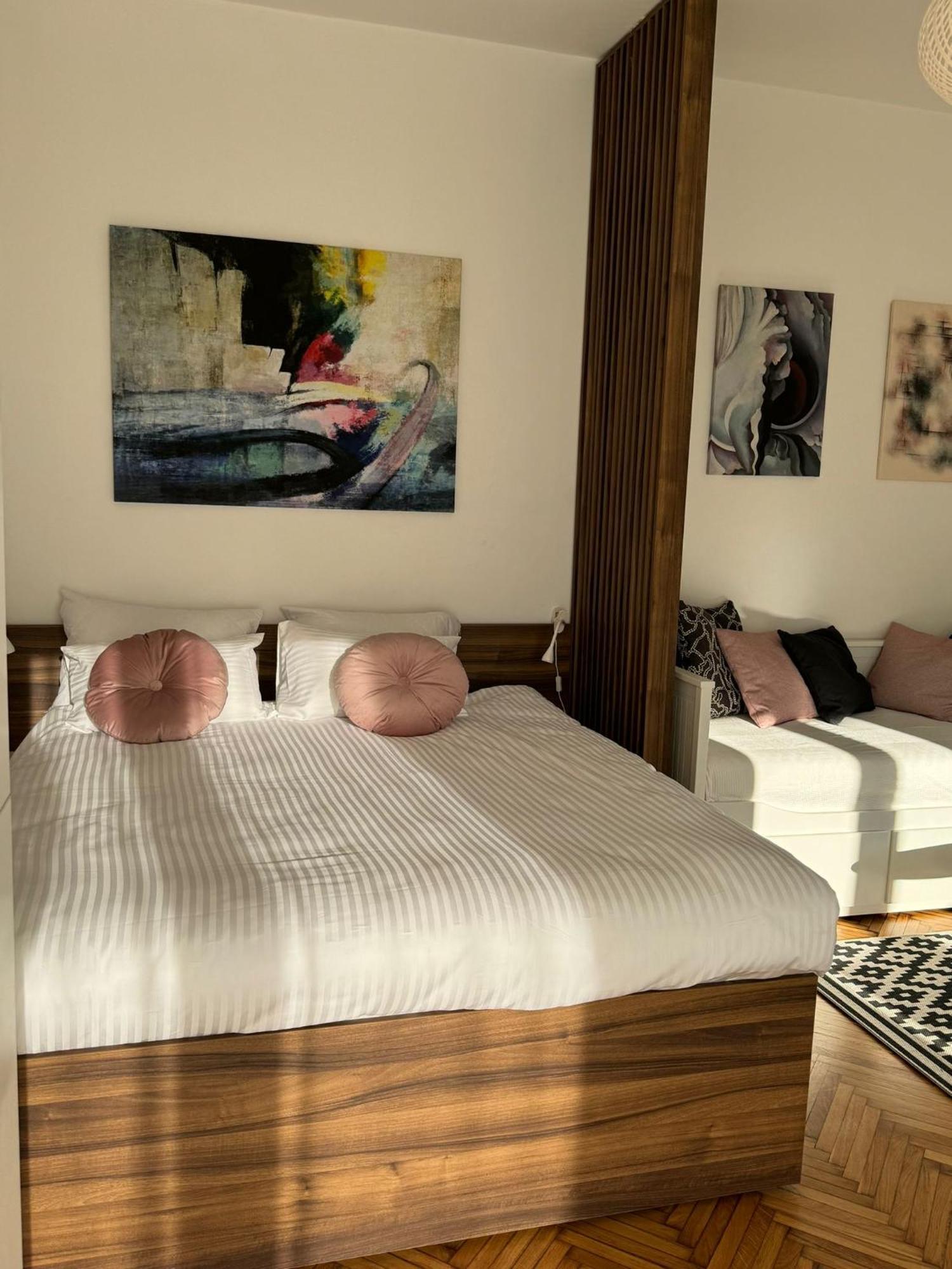 Balconia Sunny Apartment In Centre Of Belgrade Extérieur photo