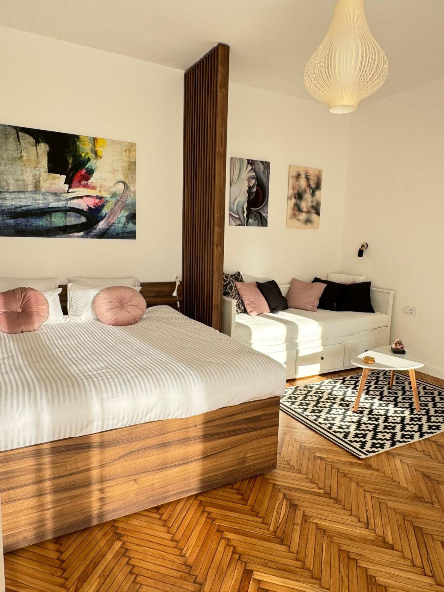 Balconia Sunny Apartment In Centre Of Belgrade Extérieur photo